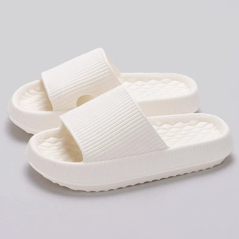 Thick Bottom Cloud Slippers Women Soft Sole Eva Indoor Slides Couple Bathroom Shoes Summer Non-Slip Platform Sandals Flip Flops