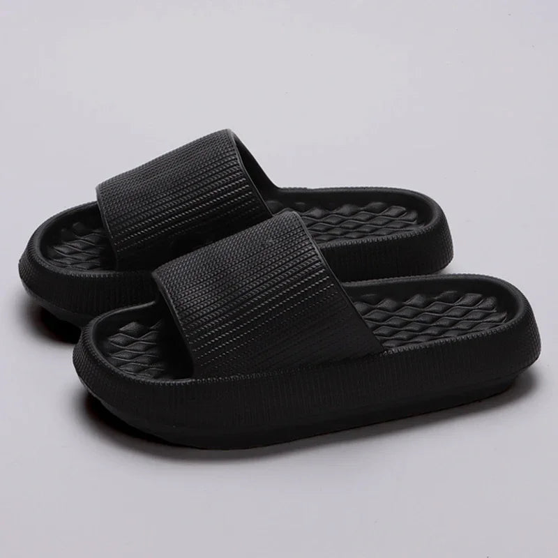 Thick Bottom Cloud Slippers Women Soft Sole Eva Indoor Slides Couple Bathroom Shoes Summer Non-Slip Platform Sandals Flip Flops