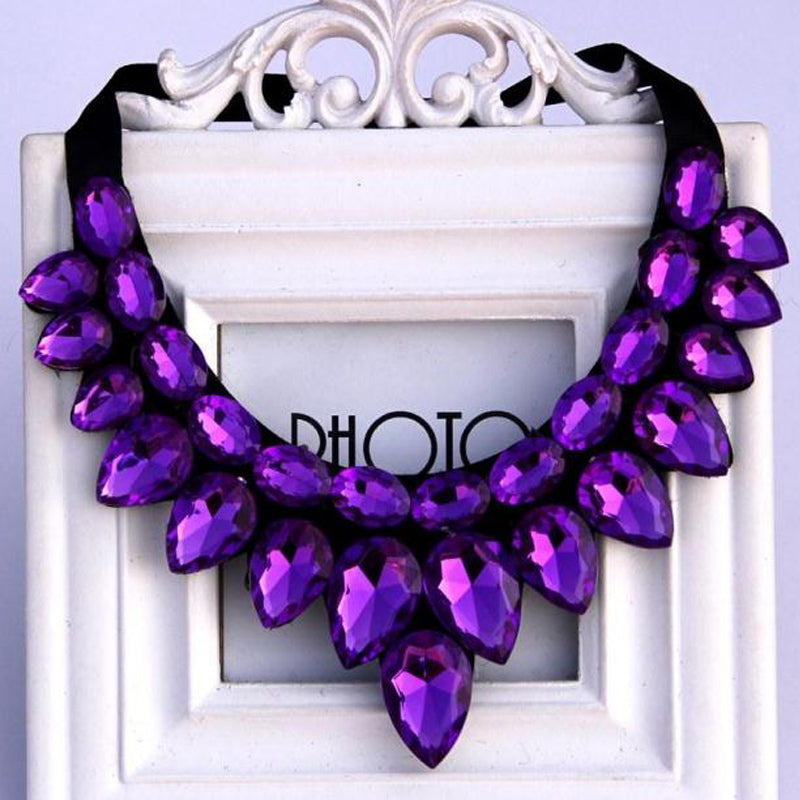 Bohemian crystal Statement collar