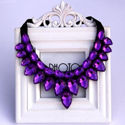 Bohemian crystal Statement collar