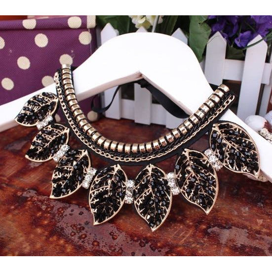 Bohemian crystal Statement collar