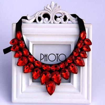 Bohemian crystal Statement collar